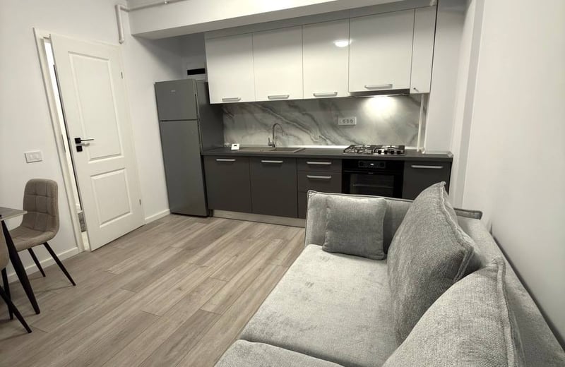 Аренда новой меблированной квартиры 44 м² с балконом, Бухарест, Chiajna, Румыния