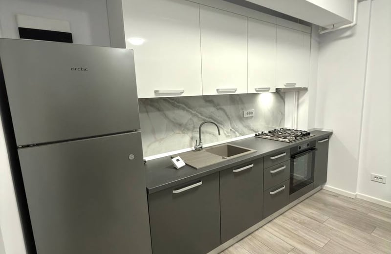 Аренда новой меблированной квартиры 44 м² с балконом, Бухарест, Chiajna, Румыния