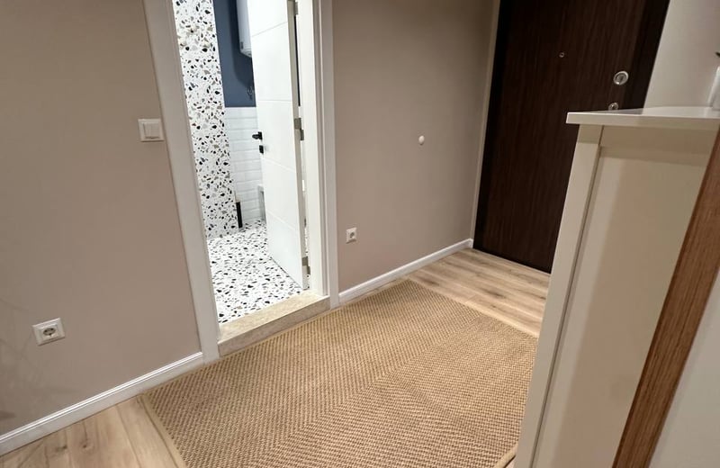 Alquiler de un apartamento amplio y luminoso de 2 habitaciones, 90 m², Varna, Bulgaria