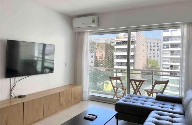 Miete einer hellen und geräumigen 2-Zimmer-Wohnung, 70 m², Belgrano, Buenos Aires, Argentinien