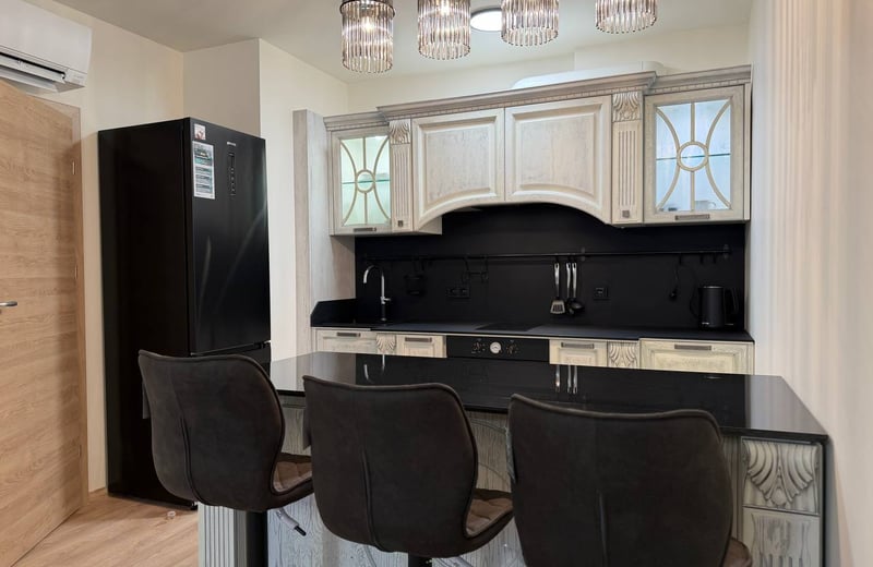 Аренда меблированной квартиры 60 м² с видом на море, Св. Константин и Елена, Варна, Болгария