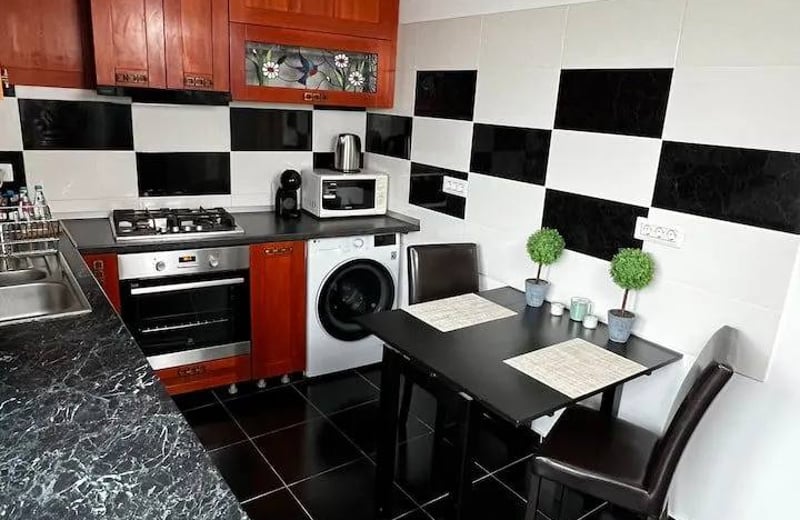 Rent of a cozy 2-room apartment, 52 m², with Dâmbovița River view, city center, Bucharest, Romania