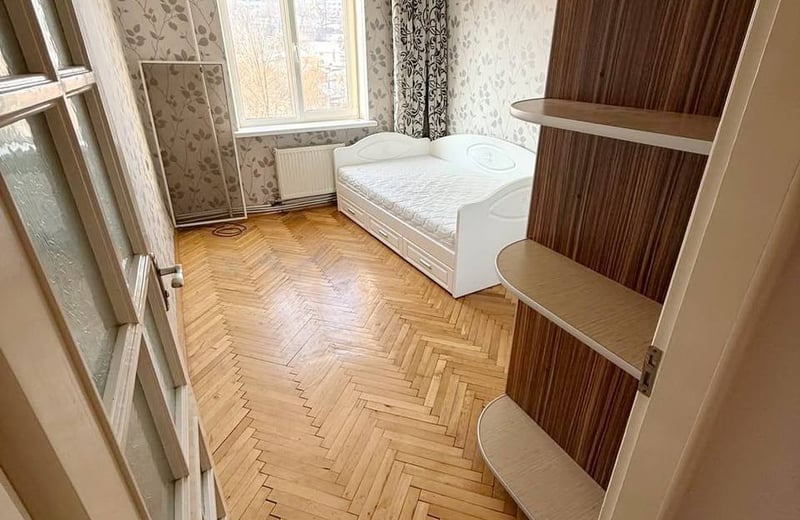 Rent of a cozy two-room apartment in the city center, Chișinău, Moldova
