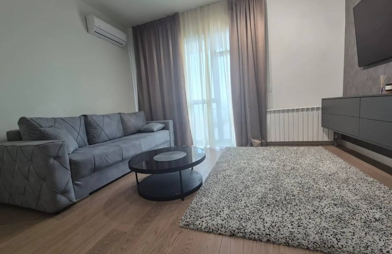 Miete eines komfortablen Studio-Apartments, 35 m², Wohnanlage BW Sole, Belgrad, Serbien