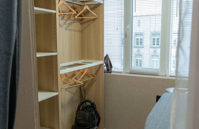 Rent of a luxury 4-room apartment with designer renovation in the city center, 107 m², Varna, Bulgaria