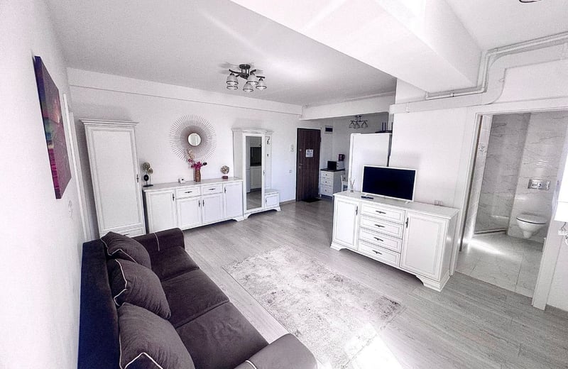 Аренда комфортной двухкомнатной квартиры, 50 м², район Мамая, Констанца, Румыния