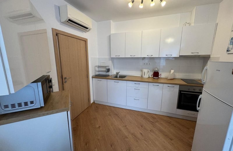 Location d’un appartement confortable de deux pièces, Briz, Varna, Bulgarie