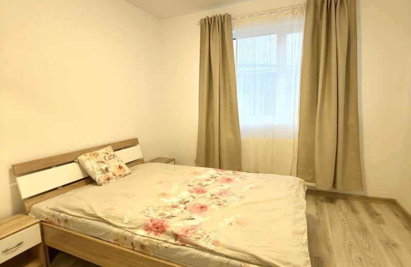 Miete einer neuen Zweizimmerwohnung, Erstbezug, Bukarest, Rumänien