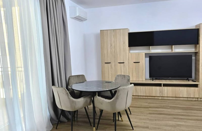 Rent of a new two-room apartment in an elite building, 53 m², Pipera, Bucharest, Romania
