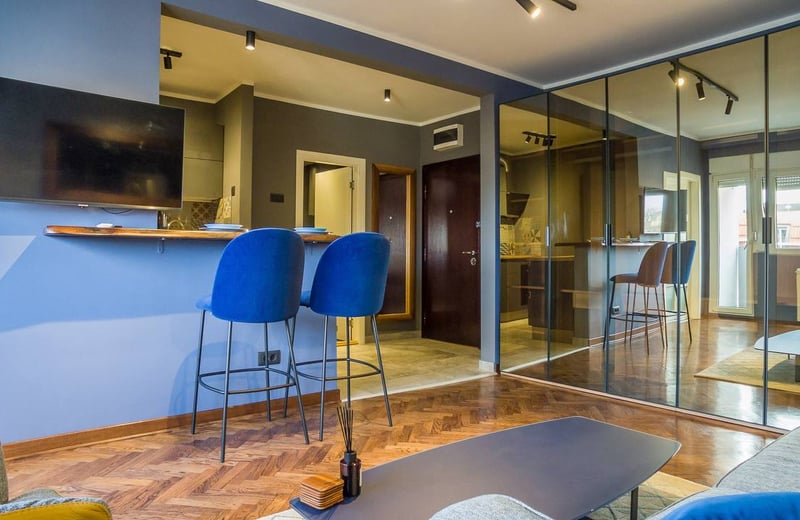 Аренда современной двухкомнатной квартиры рядом с парком Ташмайдан, 43 м², Белград, Сербия