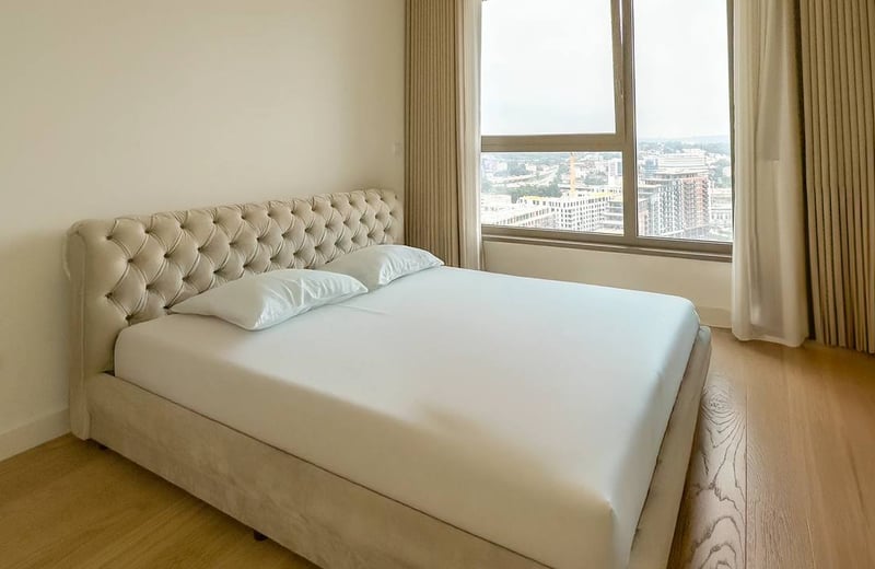 Rent of a bright four-room apartment in the premium BW Verde residential complex, 105 m², Belgrade, Serbia