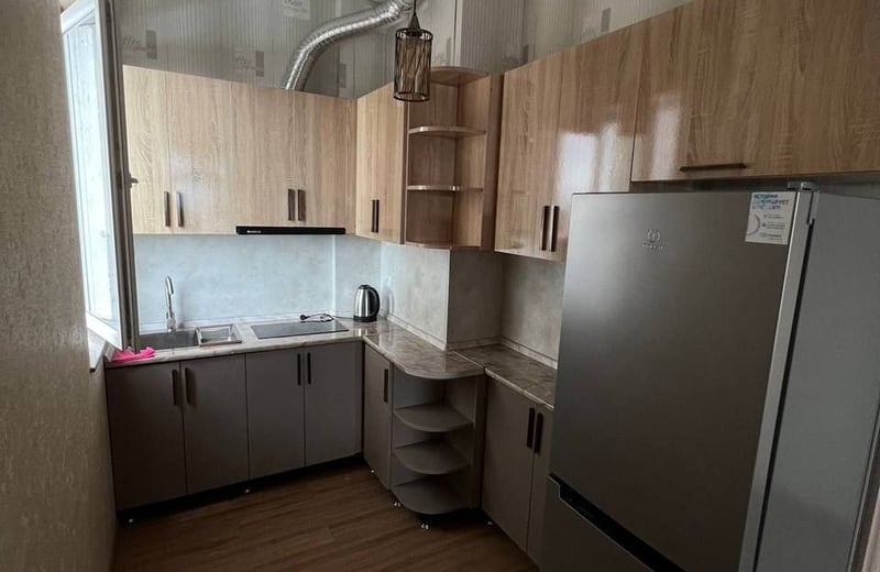 Location d’un appartement lumineux, 90 m², Batoumi, Géorgie