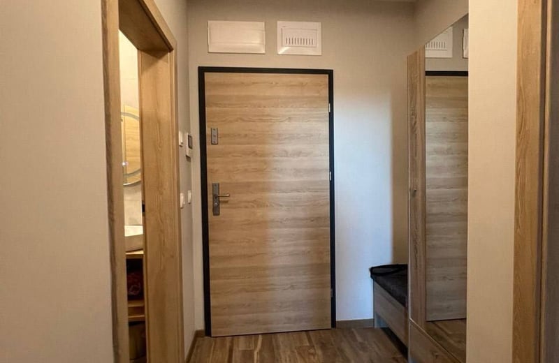 Аренда уютной меблированной двухкомнатной квартиры, 60 м², Варна, Болгария