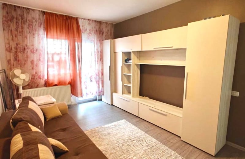 Аренда комфортной двухкомнатной квартиры, сектор 6, Бухарест, Румыния