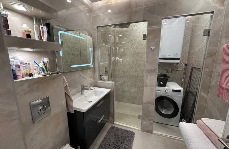 Rent of a spacious two-room apartment, 120 m², Varna, Briz, Bulgaria