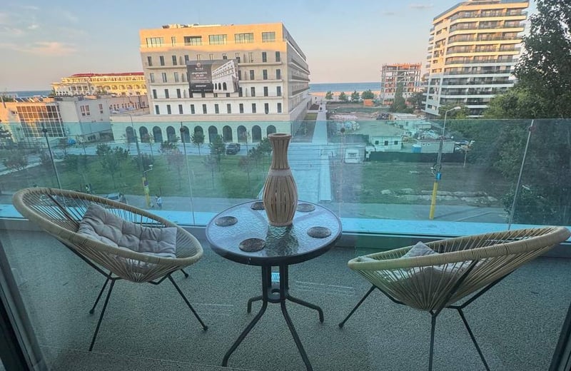 Alquiler de apartamentos de lujo de dos habitaciones, 60 m², Constanța, Mamaia, Rumanía