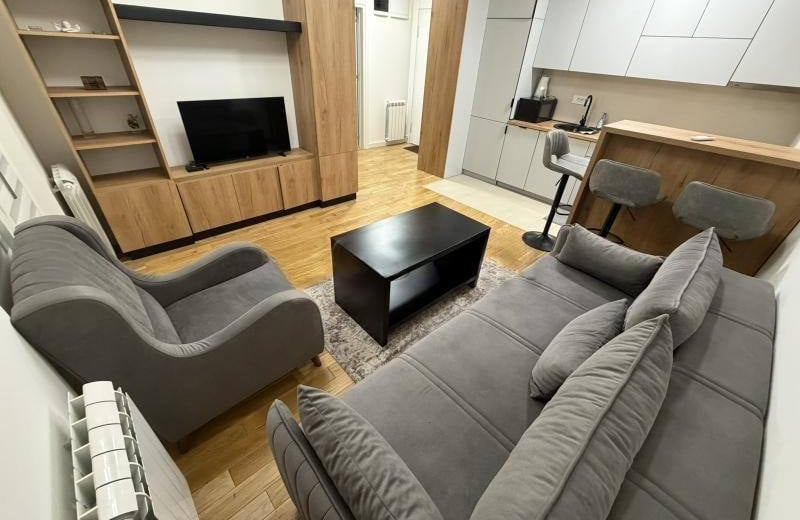 Аренда меблированной двухкомнатной квартиры, 55 м², Белград, Voždovac, Сербия