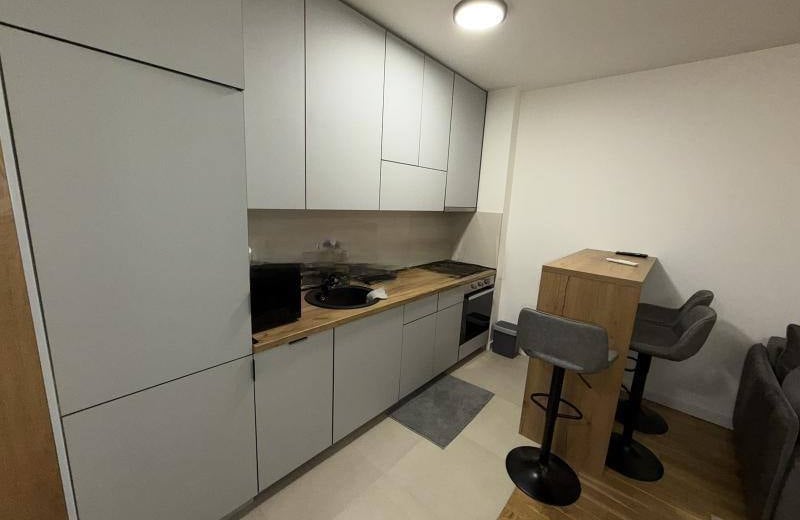 Аренда меблированной двухкомнатной квартиры, 55 м², Белград, Voždovac, Сербия