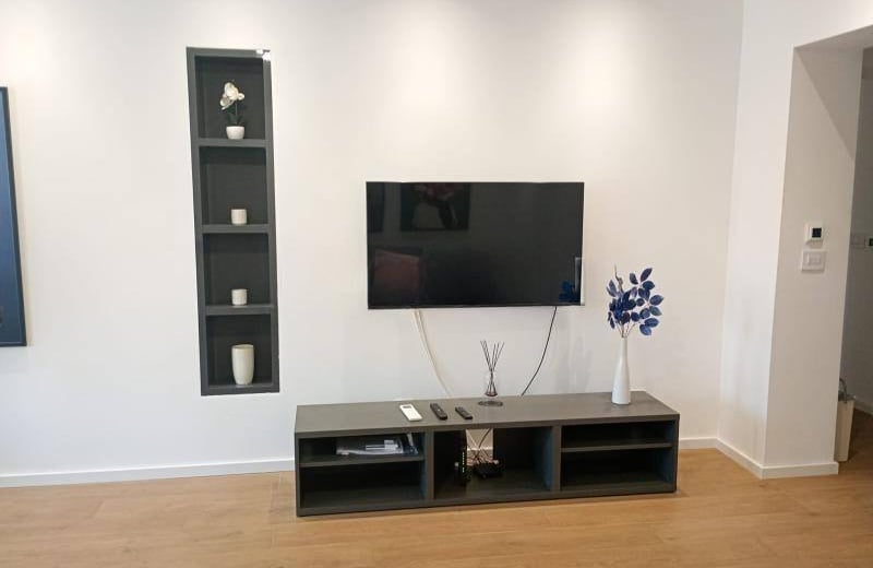 Rent of a bright two-level three-room apartment, 73 m², Belgrade, Serbia