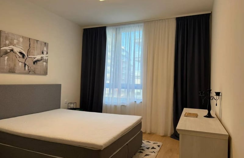 Alquiler de un apartamento moderno de tres habitaciones en un complejo residencial premium, 72 m², Belgrado, Belgrade Waterfront, Serbia