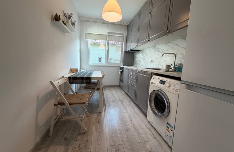 Аренда уютной трехкомнатной квартиры, 60 м², Варна, Виница, Болгария