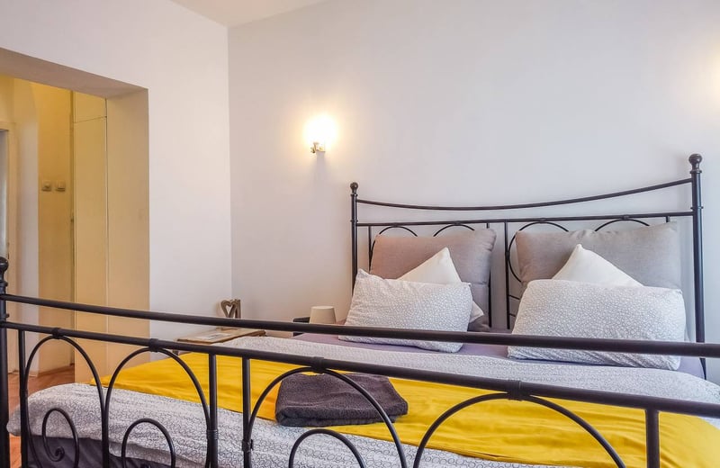 Аренда двухкомнатной квартиры в самом центре Старого города, 35 м², Белград, Сербия