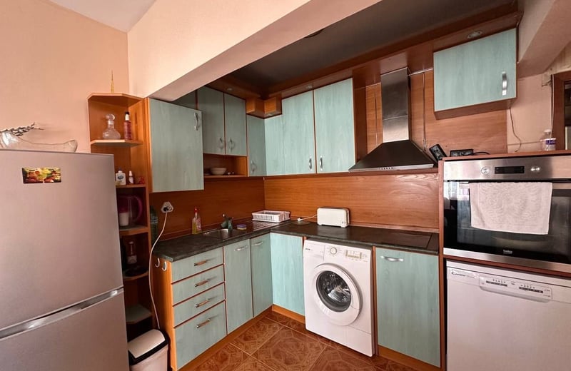 Rent of a cozy three-room apartment, Varna, Hristo Botev district, Bulgaria
