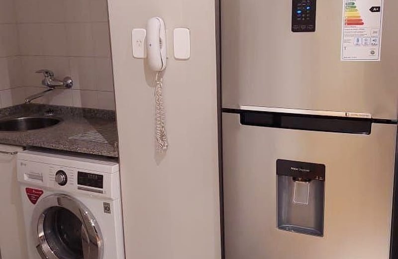 Alquiler de un apartamento luminoso de tres habitaciones con vista panorámica, Buenos Aires, Puerto Madero, Argentina