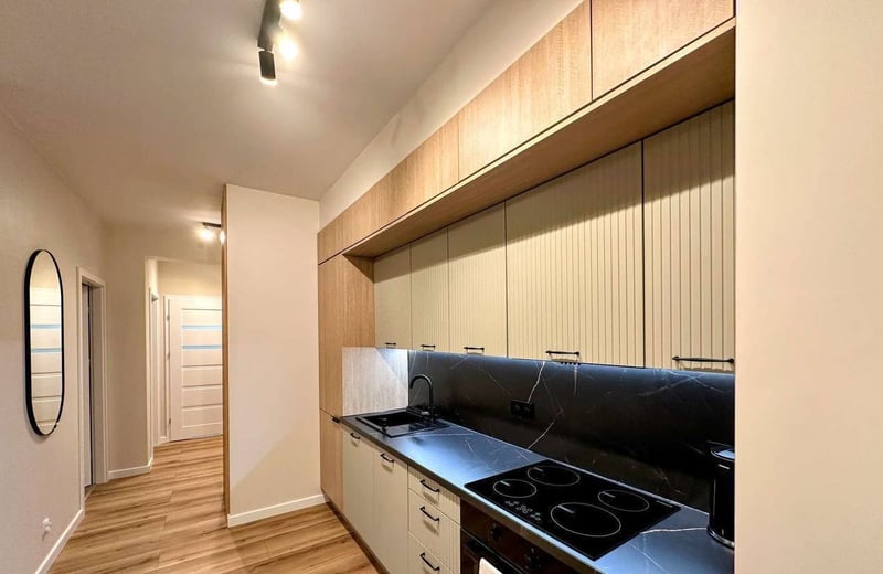 Miete einer modernen Dreizimmerwohnung mit 50 m² im Stadtteil Nadodrze, Breslau, Polen