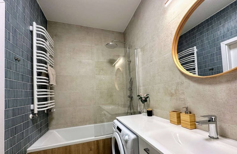 Miete einer modernen Dreizimmerwohnung mit 50 m² im Stadtteil Nadodrze, Breslau, Polen