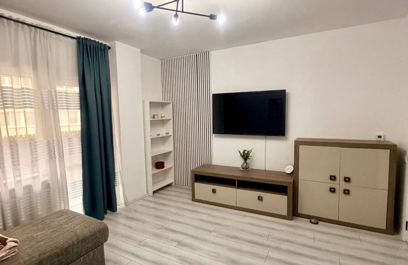 Аренда отличной двухкомнатной квартиры, сектор 6, Бухарест, Румыния