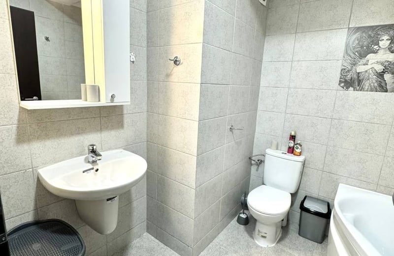 Miete einer hellen Zweizimmerwohnung, Sektor 6, Chiajna, Bukarest, Rumänien