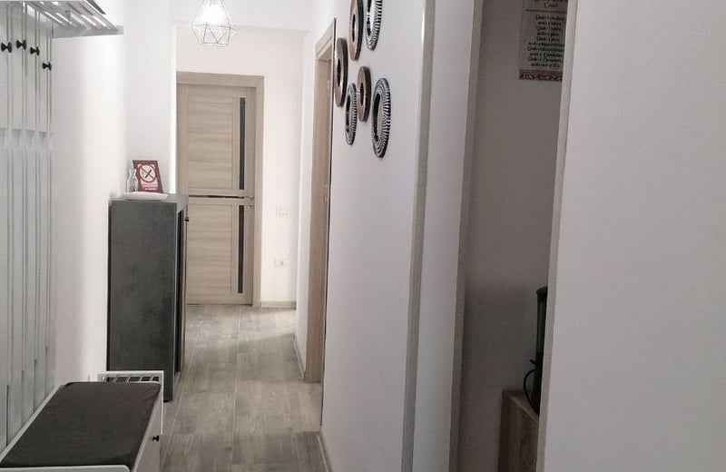 Rent of a comfortable three-room apartment, 65 m², in Tomis Plus, Constanța, Romania