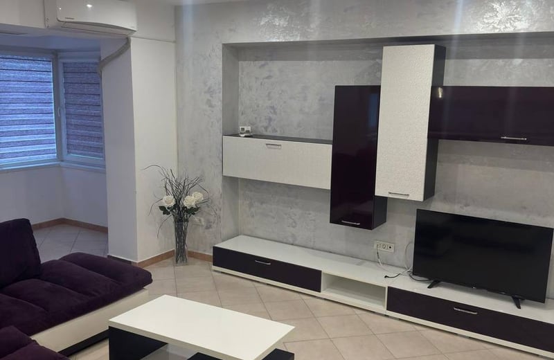 Rent of comfortable two-room apartments, 82 m², Faleză Nord, Constanța, Romania