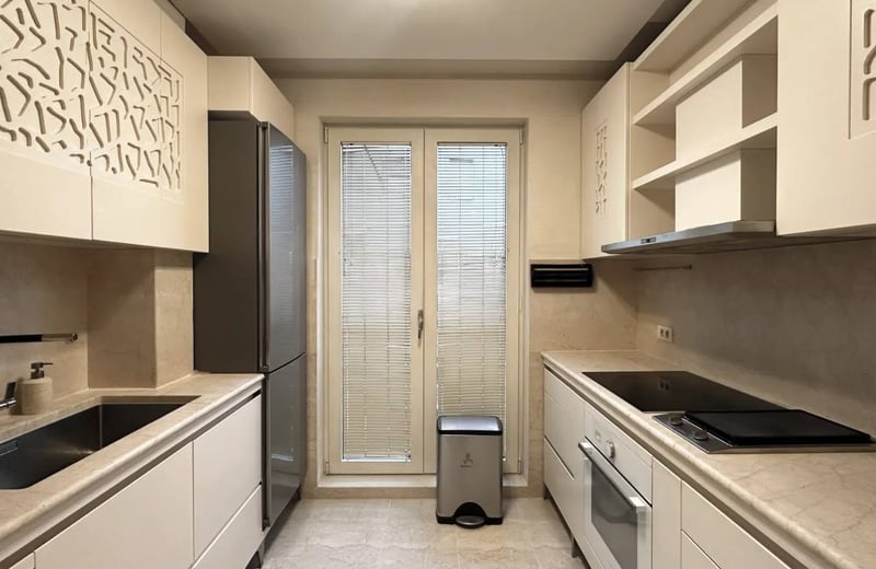 Rent of a luxurious penthouse, 197 m², with a spacious terrace in Banovo Brdo, Belgrade, Serbia