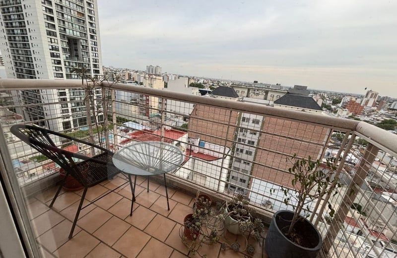 Аренда двухкомнатной квартиры с балконом без мебели, Буэнос-Айрес, Аргентина