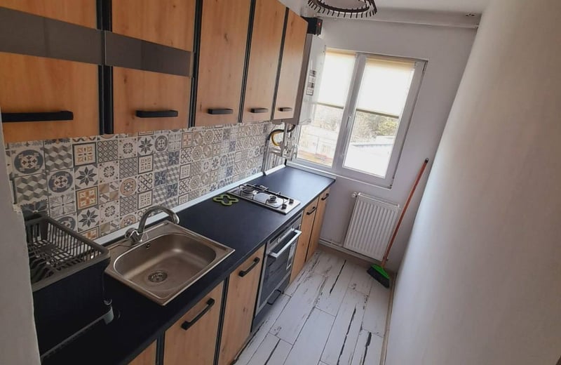 Rent of a comfortable three-room apartment, 54 m², Tomis Nord, Constanța, Romania