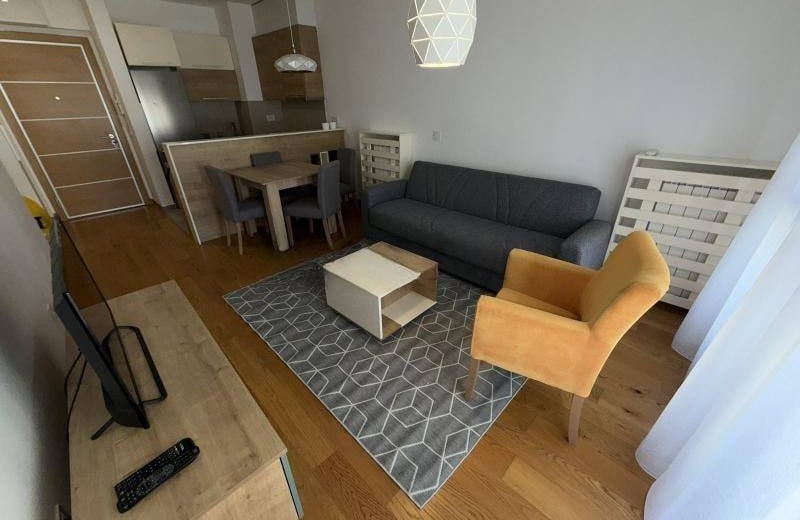 Miete einer 2-Zimmer-Wohnung mit 50 m² im Wohnkomplex Voždove kapije, Voždovac, Belgrad, Serbien