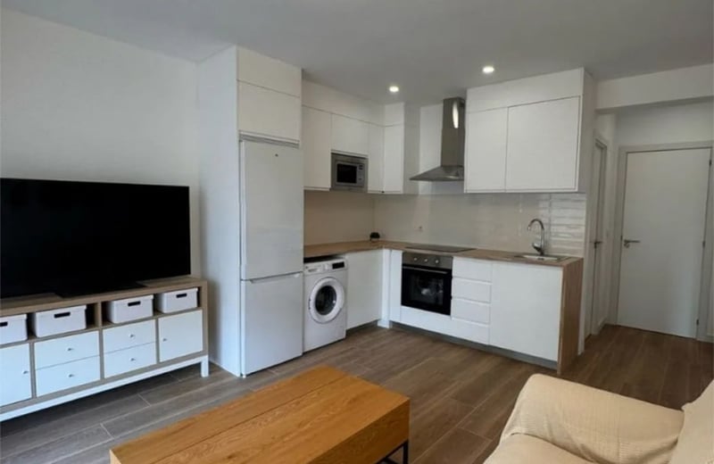 Аренда уютного и светлого пентхауса 45 м² в районе Altozano, Аликанте, Испания