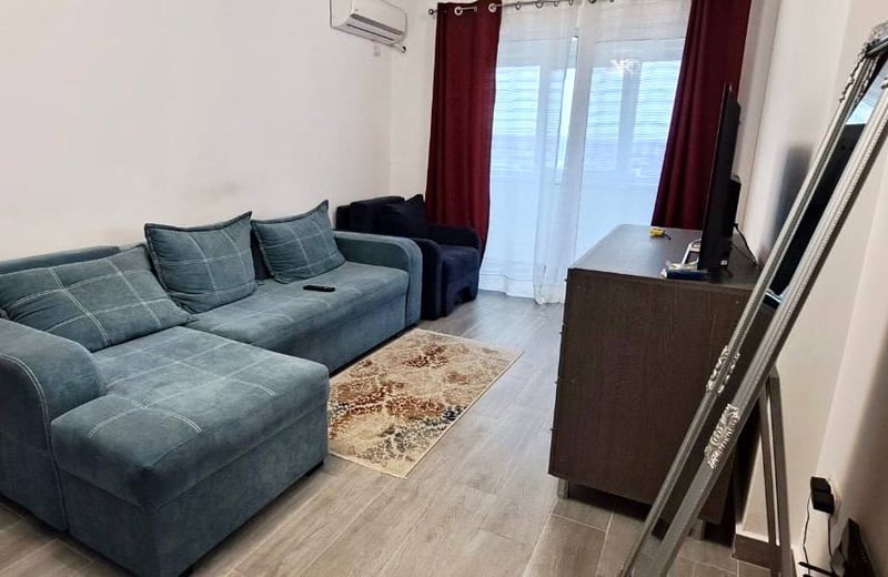 Аренда меблированной двухкомнатной квартиры 53 м² в секторе 6, Бухарест, Румыния