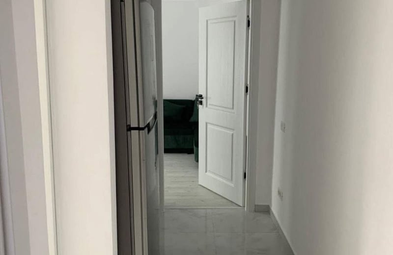 Rent of a comfortable renovated 3-room apartment, 70 m², Tomis Nord, Constanța, Romania