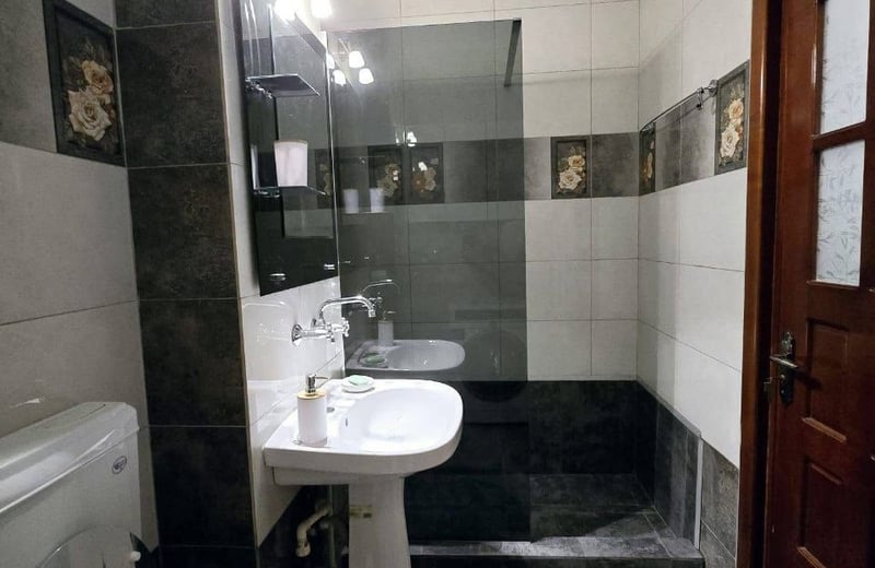 Аренда комфортной меблированной однокомнатной квартиры 40 м² в Tomis I, Констанца, Румыния