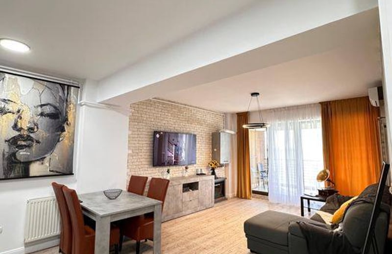 Miete einer komfortablen 2-Zimmer-Wohnung mit 70 m² in Meeresnähe in Mamaia, Constanța, Rumänien