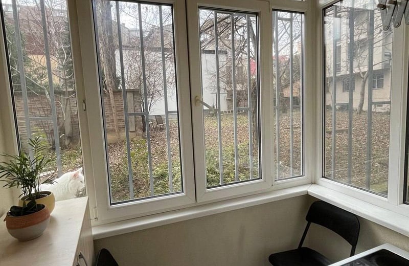 Аренда уютной меблированной трехкомнатной квартиры 77 м² во Врачаре, Белград, Сербия