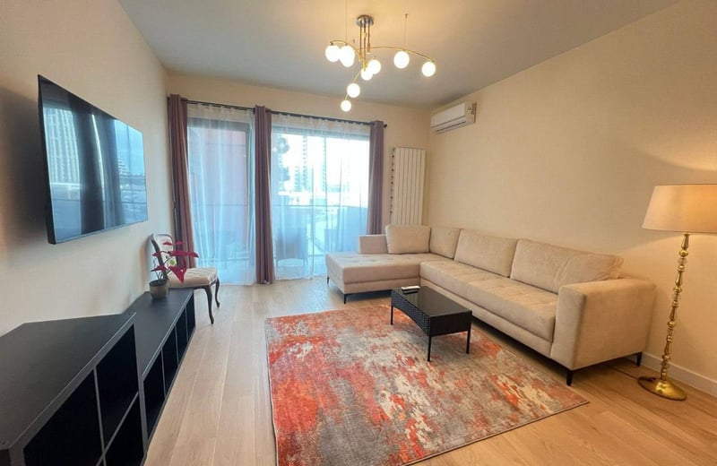 Аренда светлой двухкомнатной квартиры, 53 м², в ЖК премиум-класса BW King’s Park, Белград, Сербия