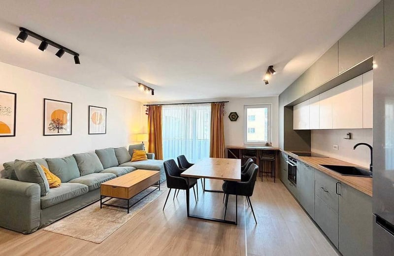 Location d’un appartement confortable de 2 pièces, Brașov, Roumanie