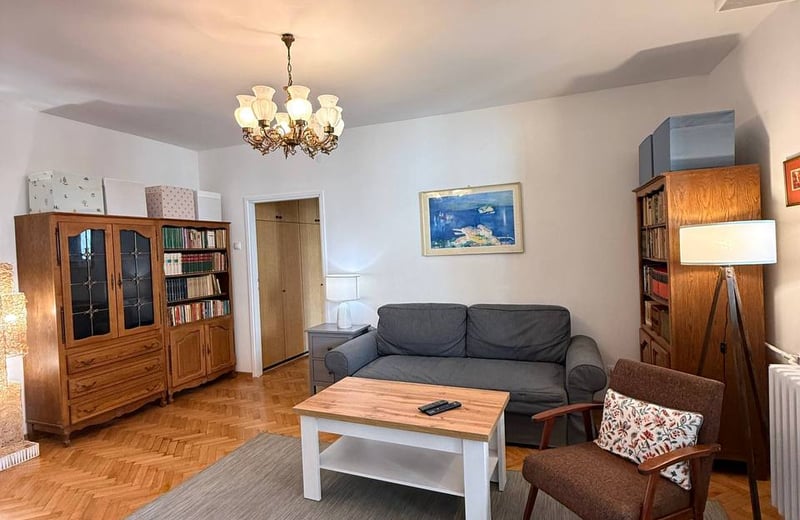 Alquiler de un luminoso apartamento de 3 habitaciones con hermosa vista, 78 m², Belgrado, Serbia