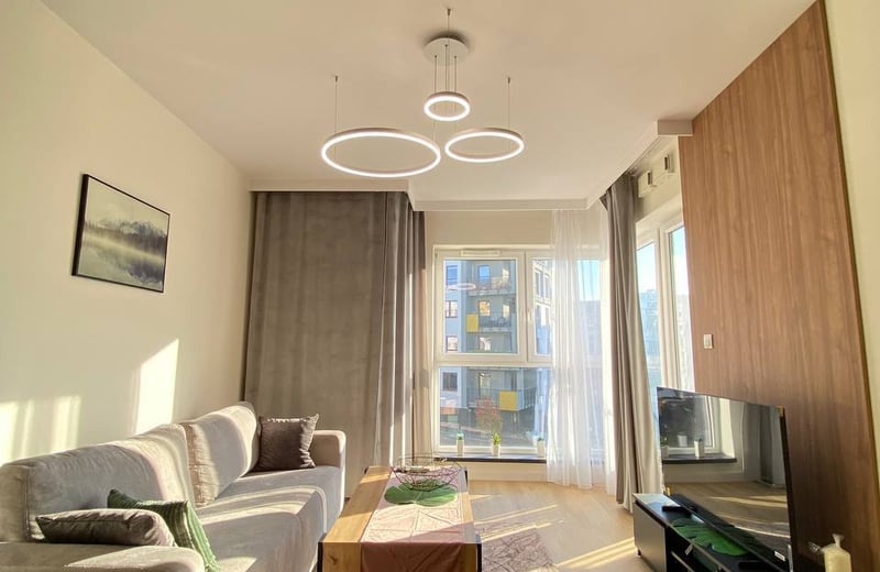 Alquiler de un acogedor y luminoso apartamento de 2 habitaciones, 50 m², Varsovia, Polonia