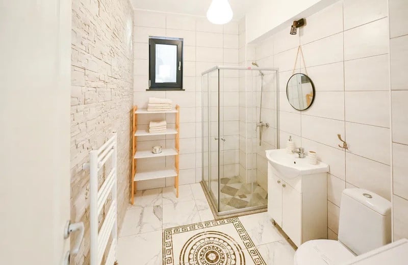 Miete einer möblierten 2-Zimmer-Wohnung, 53 m², nahe der Promenade, Mamaia Sat, Rumänien