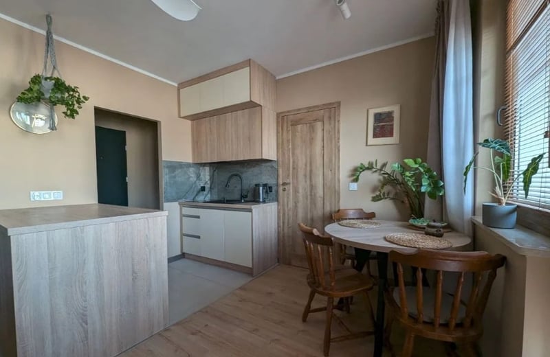 Miete einer unglaublich gemütlichen 2-Zimmer-Wohnung, Służew, Mokotów, Warschau, Polen